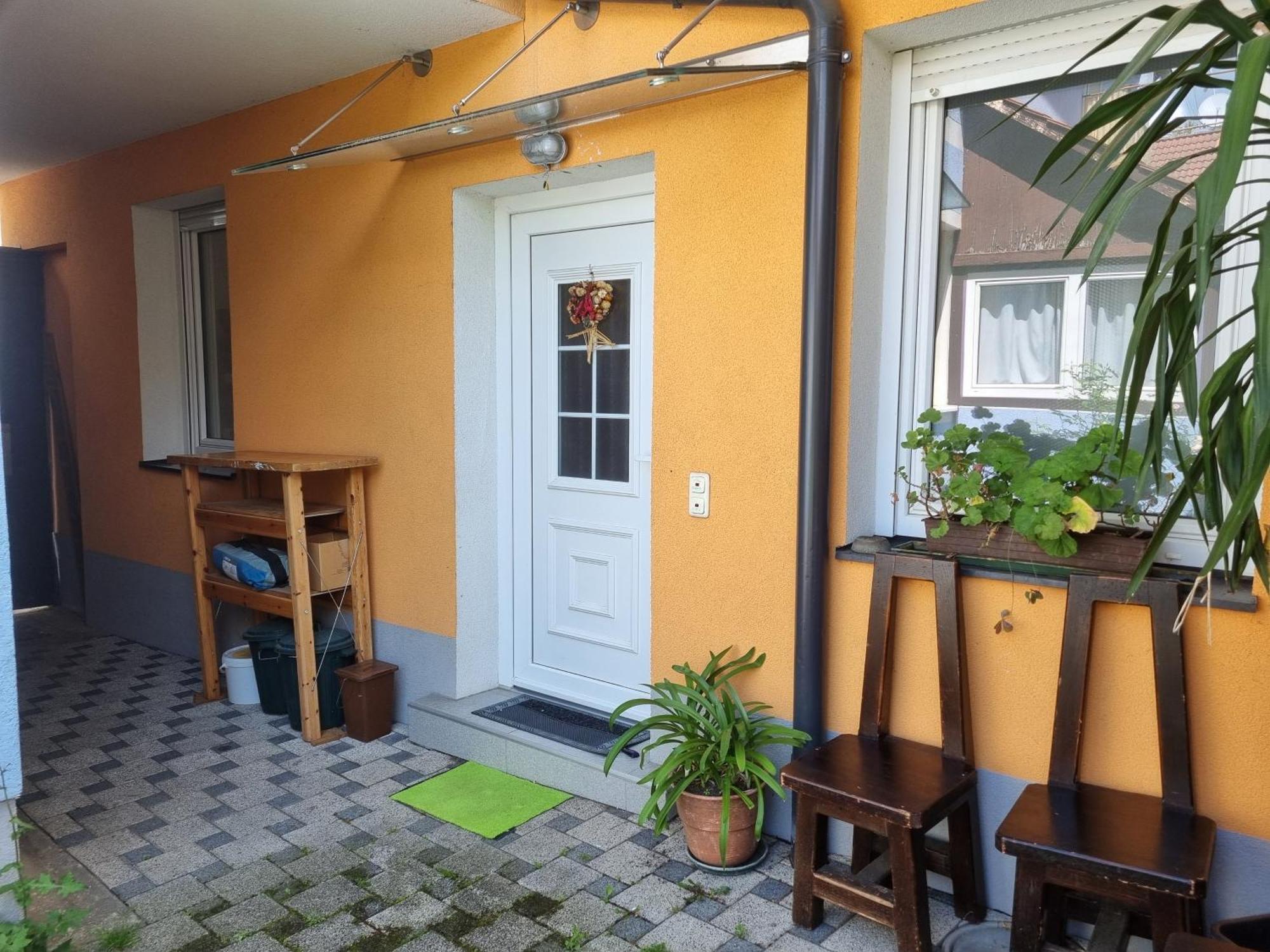 Studio Im Bezirk Lend Graz Exterior photo